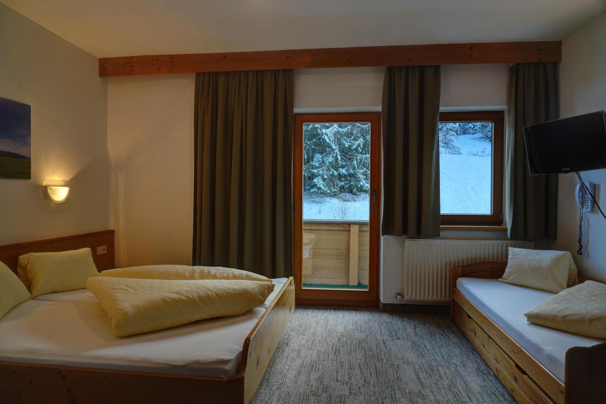 Ferienhotel Iris アウフファッハ エクステリア 写真